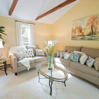 Infinite Home Design - Went under contract in one day with multiple offers after sitting vacant on the MLS for 9 months! - Home Staging Near Me Infinite Home Design - Went under contract in one day with multiple offers after sitting vacant on the MLS for 9 months! - Home Staging Near Me