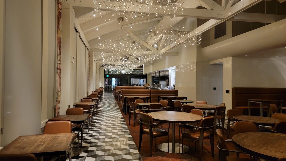 Naples Ristorante E Bar
