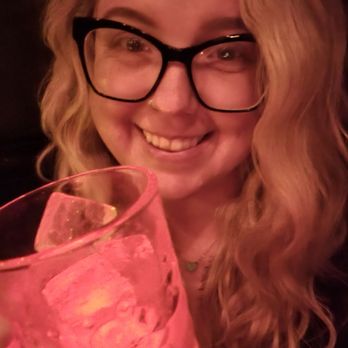 The Blind Rabbit - Just me with Robin. - Cocktail Bars Near Me - Anaheim, California