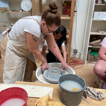 Kilnfolk - Paint-Your-Own Pottery Near Me - Vancouver, Washington Kilnfolk - Paint-Your-Own Pottery Near Me - Vancouver, Washington