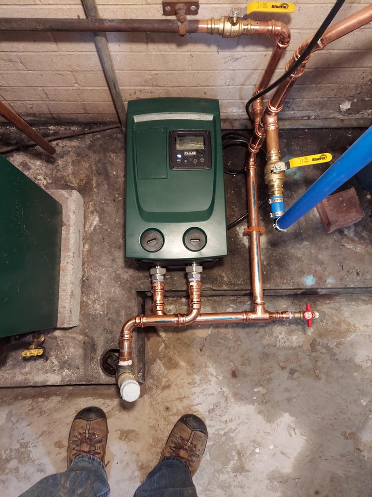 Slide of APEX Water Pump & Filter