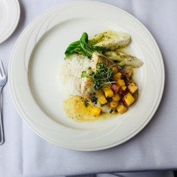 Mahi-mahi with mango salsa and bokchoi Mahi-mahi with mango salsa and bokchoi