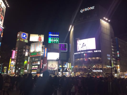 Shibuya Scramble Crossing by null