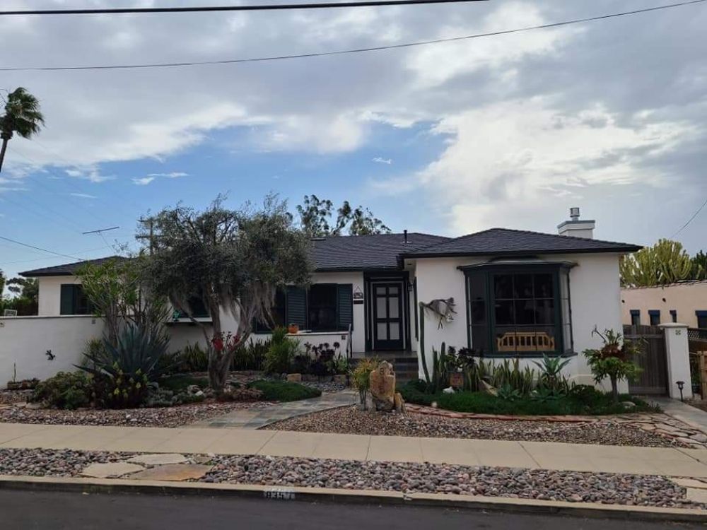 Slide of No Limit Roofing