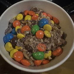 Yogli Mogli Frozen Yogurt