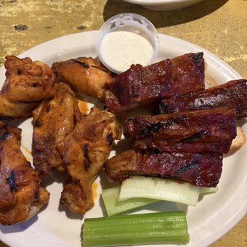 Wobbly Boots Roadhouse - Ribbies & Wings - Barbeque Near Me - Osage Beach, Missouri Wobbly Boots Roadhouse - Ribbies & Wings - Barbeque Near Me - Osage Beach, Missouri