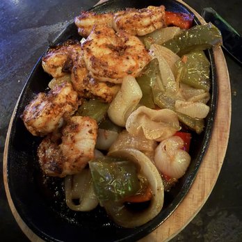 Cantina Valencia - Blackened shrimp fajitas - Seafood Near Me - Staten Island, New York Cantina Valencia - Blackened shrimp fajitas - Seafood Near Me - Staten Island, New York
