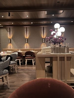 The Harbor Grand Hotel by null