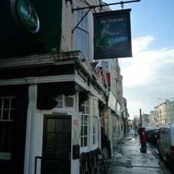 Neptune Inn