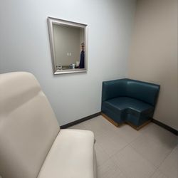 Next Level Urgent Care - Bee Cave - Nice exam room