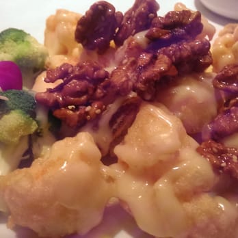 Moonstone - Prawns w/ honey walnuts - Chinese Near Me - Great Neck, New York