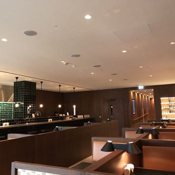 Cathay Pacific Airways First Class Lounge - Airport Lounges Near Me - London, XGL