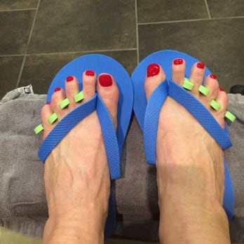 Fabulous Nails - Another happy toe day! - Nail Salons Near Me - Wayzata, Minnesota Fabulous Nails - Another happy toe day! - Nail Salons Near Me - Wayzata, Minnesota