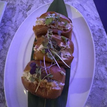 Blue Fin - Lobster and crab roll - Sushi Bars Near Me - New York, New York