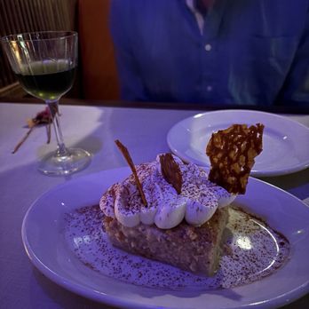 Diner Ross Steakhouse - Chai spiced tres leches cake - Cocktail Bars Near Me - Las Vegas, Nevada Diner Ross Steakhouse - Chai spiced tres leches cake - Cocktail Bars Near Me - Las Vegas, Nevada
