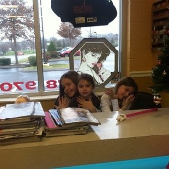 Solar Nails - My grandgirls Love Calvin and Lisa too. - Nail Salons Near Me - Franklin, Tennessee