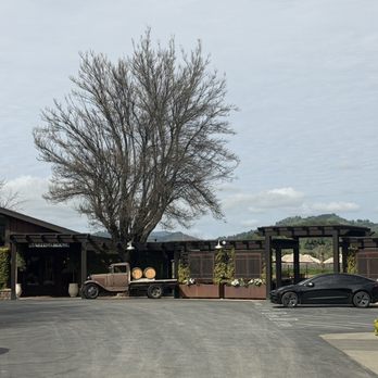Wooden Valley Winery - Front of the tasting room - Wineries Near Me - Fairfield, California Wooden Valley Winery - Front of the tasting room - Wineries Near Me - Fairfield, California