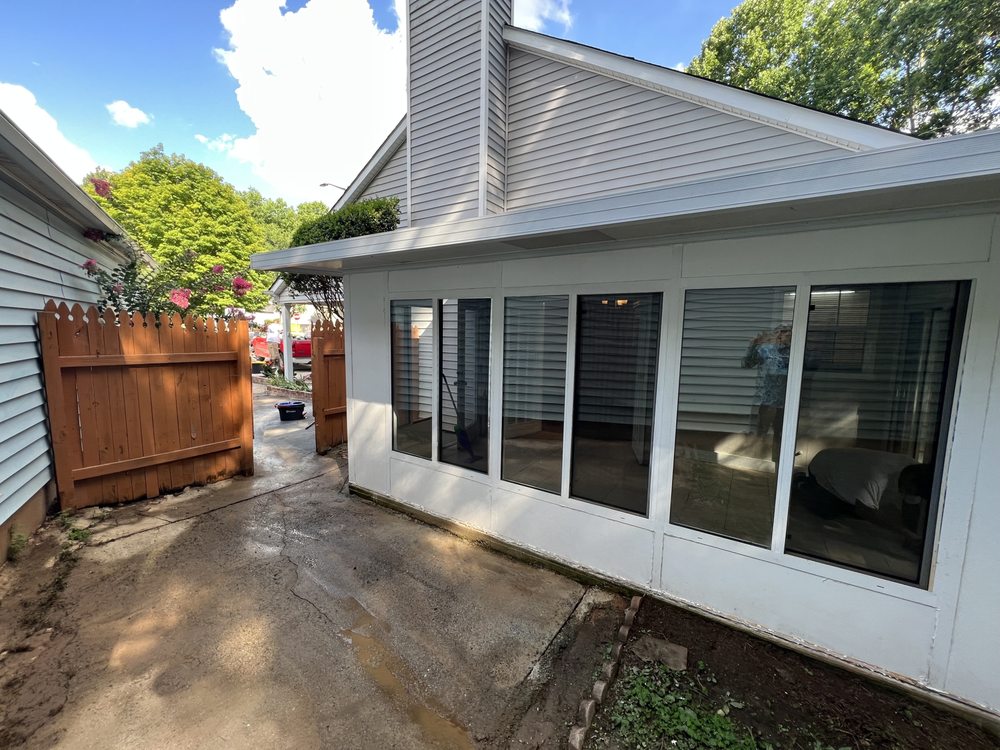 Slide of Godon Construction