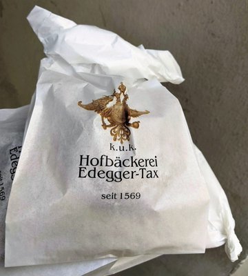 Hofbäckerei Edegger-Tax by null