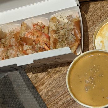 Luke's Lobster Brooklyn Bridge Park - Seafood Near Me - Brooklyn, New York Luke's Lobster Brooklyn Bridge Park - Seafood Near Me - Brooklyn, New York