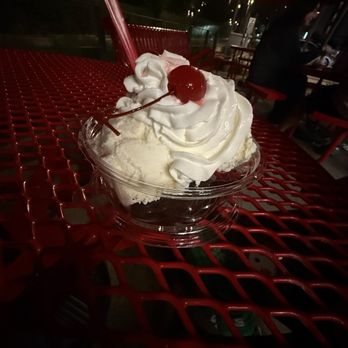 Bruster's Real Ice Cream - Chocolate brownie - Desserts Near Me - Eastvale, California Bruster's Real Ice Cream - Chocolate brownie - Desserts Near Me - Eastvale, California