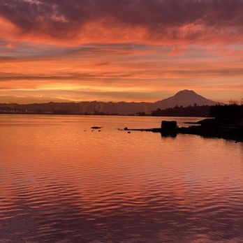 Point Ruston - Waterwalk - Parks Near Me - Tacoma, Washington Point Ruston - Waterwalk - Parks Near Me - Tacoma, Washington