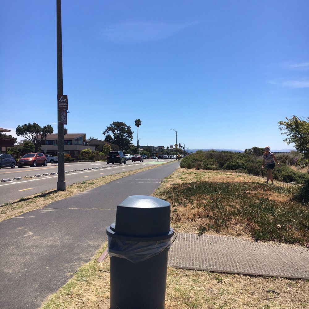 Alameda Beach - Beaches Near Me - Alameda, California