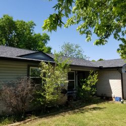 Innovative Builders Roofing & Construction - Re roof Completed 5.10.2020 Malarkey Class 4 impact and wind resistant shingles. Color Midnight Black. GaF Cobra Vent ridge