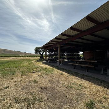 Robledo Family Winery - Wineries Near Me - Sonoma, California