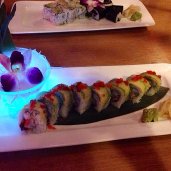 Mitsuba - Dragon roll - Japanese Near Me - Ithaca, New York