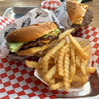 South Pas Smash - Burgers Near Me - South Pasadena, California South Pas Smash - Burgers Near Me - South Pasadena, California