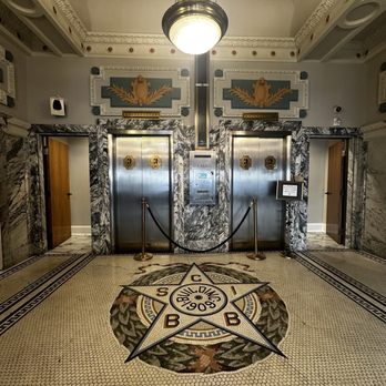 Hotel Gibbs Downtown San Antonio Riverwalk - Entrance - Hotels Near Me - San Antonio, Texas