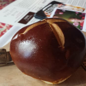 The Marshall Field's Walnut Room - Pretzel roll - American Near Me - Chicago, Illinois