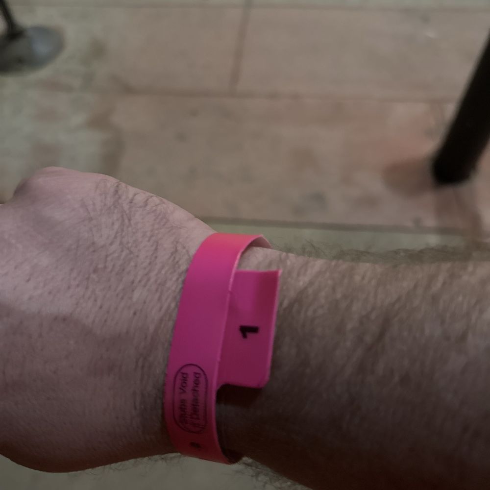 You have to get one of these wristbands and they take a tab each time you have to PAY FOR DRINKS while you are gambling!!! You have to get one of these wristbands and they take a tab each time you have to PAY FOR DRINKS while you are gambling!!!