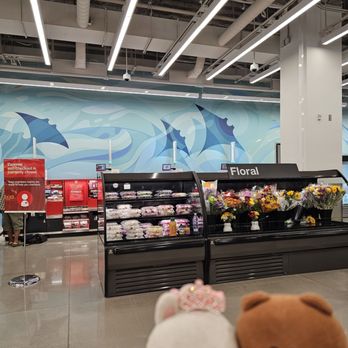 Target - Fresh flowers are by the self-service checkout station - Furniture Stores Near Me - Honolulu, Hawaii