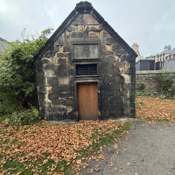 Greyfriars Kirkyard - Landmarks & Historical Buildings Near Me - Edinburgh, EDH