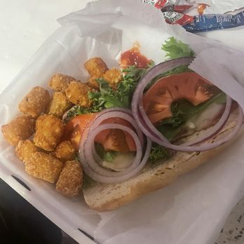 Chapman’s Brewing Company - Italian grinder with tater tots - Brewpubs Near Me - Fort Wayne, Indiana Chapman’s Brewing Company - Italian grinder with tater tots - Brewpubs Near Me - Fort Wayne, Indiana
