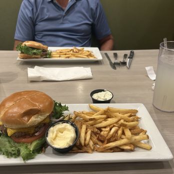 Perkins American Food - Burger and fries - Bakeries Near Me - Ft. Myers, Florida Perkins American Food - Burger and fries - Bakeries Near Me - Ft. Myers, Florida