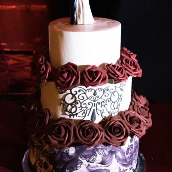 Francesco's Italian Bakery - Cake - Bakeries Near Me - Charlton, Massachusetts