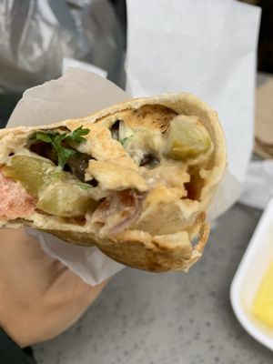 Abu Elias Boucherie et Grillade by null