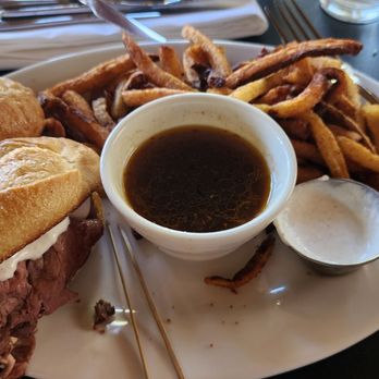 Chelsea's Kitchen - Best French dip sandwich with seasoned fries. - New American Near Me - Phoenix, Arizona
