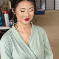 Wedding Hairstyles and Makeup - Bride's Hair and Makeup