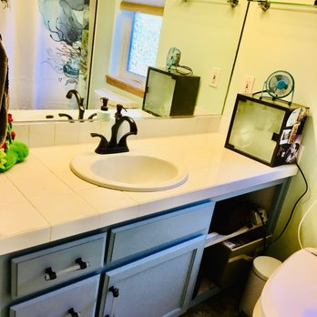Wonderman Remodeling & Handyman Services - Hall Bathroom After #4 - Handyman Near Me
