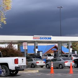 Costco Gasoline - 11/9/2022:  Costco regular gas price is $4.59 per gallon.