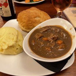 The Tavern - Steak pie and mashed potatoes