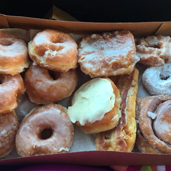 Joe's Donut Shop - Donuts Near Me - Sandy, Oregon Joe's Donut Shop - Donuts Near Me - Sandy, Oregon