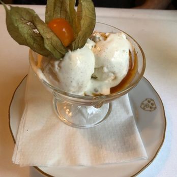 Kolme Kruunua - Icecream dessert - Scandinavian Near Me - Helsinki, 18 Kolme Kruunua - Icecream dessert - Scandinavian Near Me - Helsinki, 18