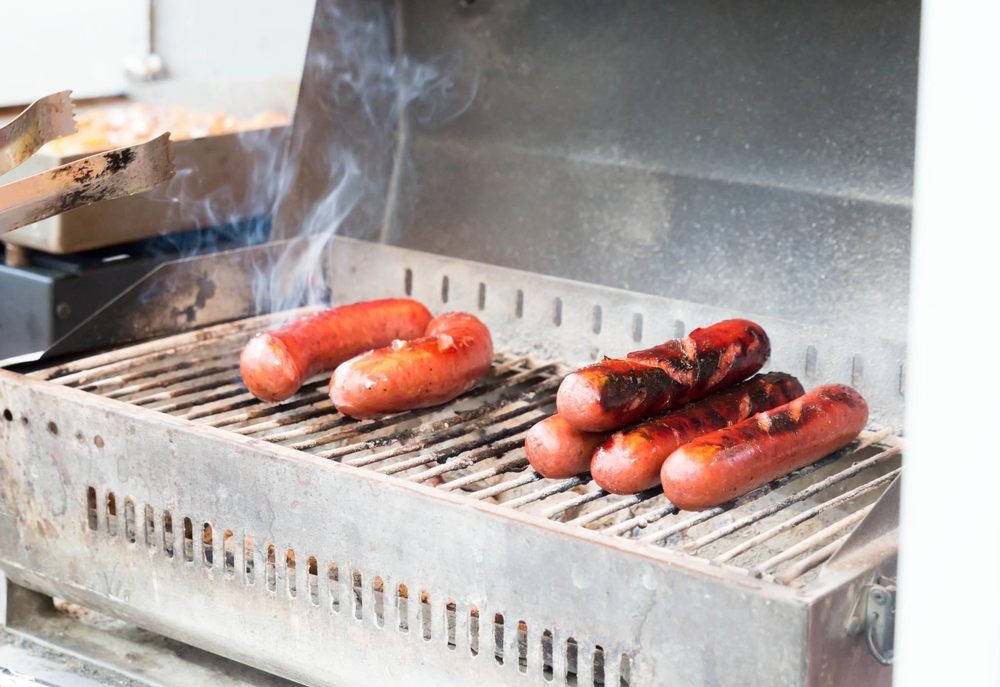 Mason's Hotdogs Logo