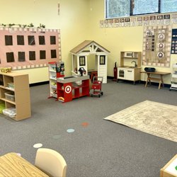 Azure Hills Children’s Center - Busy Bees class ages 3-4!