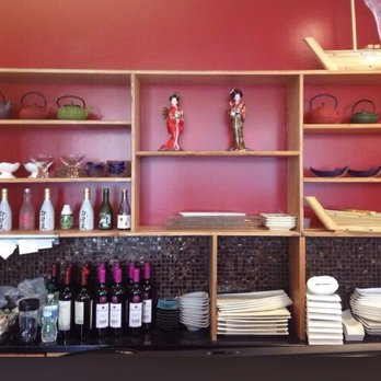 Maki Maki - Sushi Bar. - Japanese Near Me - Bethesda, Maryland